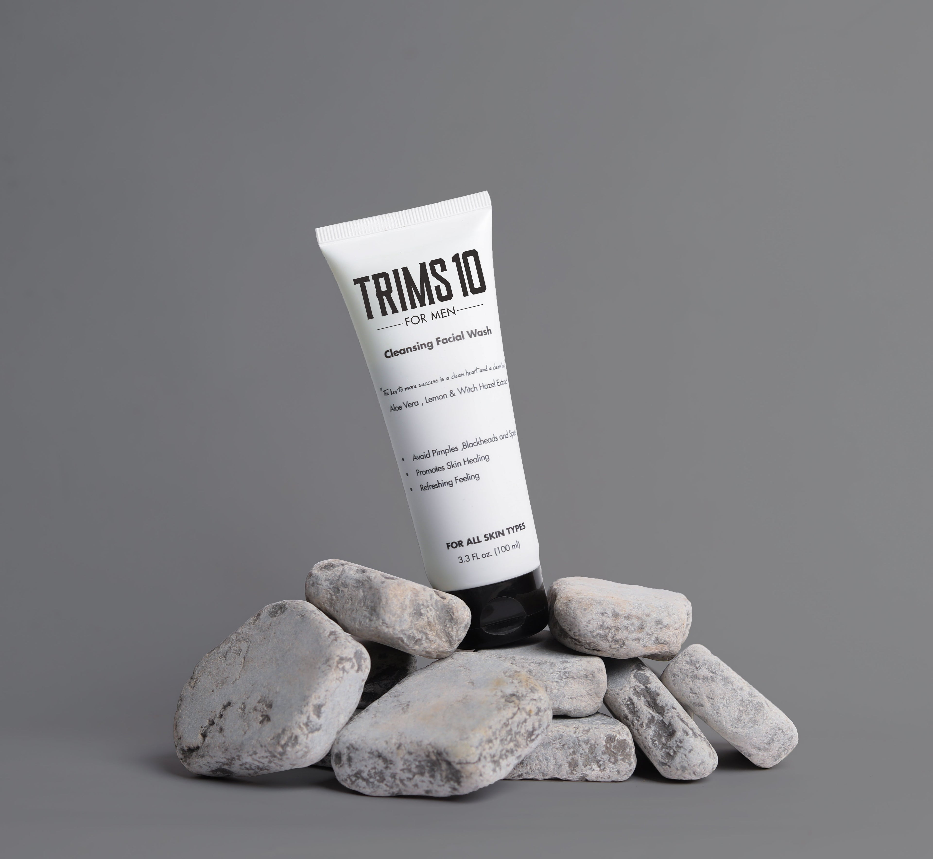 Trims10 Aloevera & Witch Hazel Extract Facial Cleanser 100 ml